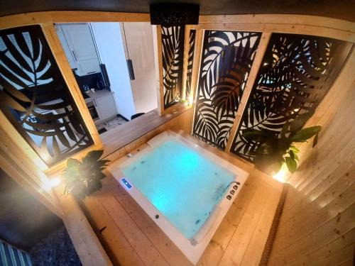 Osiedle Centrum Apartment | VIP APARTAMENT MALMEDA JACUZZi