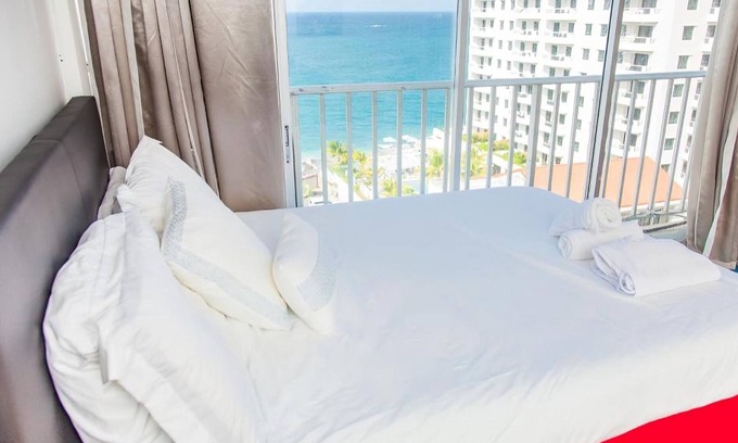 San Juan Apartment | VIP Luxury Ocean View-Great Pool - 2 Beds - Prime Condado Beach San Juan