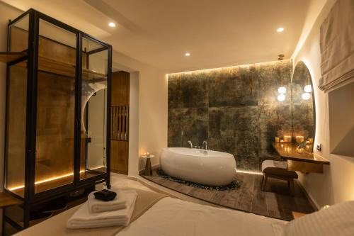 Old Town Apartment | Vironia Suite