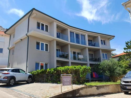 Baska Apartment | Vis a Vis Apartments