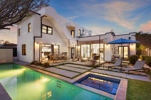 Beach Barber Tract House | Vista Del Mar by AvantStay Stunning Spanish Inspired Home w Pool Hot Tub Rooftop Patio