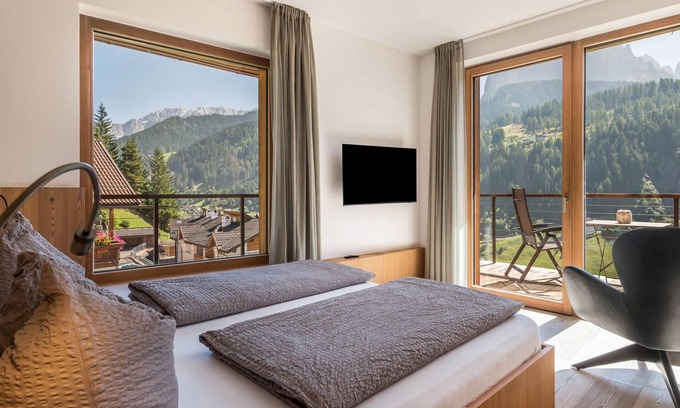 Santa Cristina Val Gardena Apartment | Vista Dolomites Apartment "Liberty" with Mountain View, Balcony & Wi-Fi