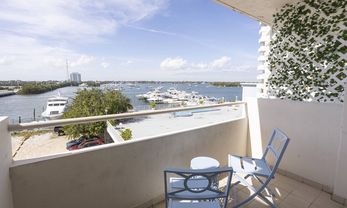 North Bay Village Apartment | Vista Mar, Minutes to Beach, Cozy