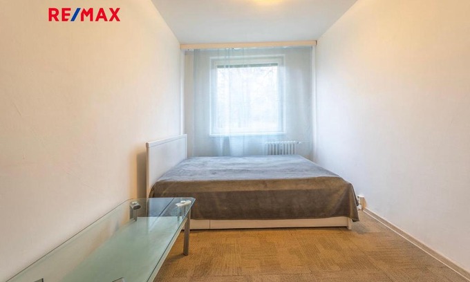 Prague 12 Apartment | Vitosska