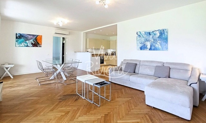Pointe Croisette Apartment | Viva Riviera 3 Bedrooms 2 Bathrooms Croisette