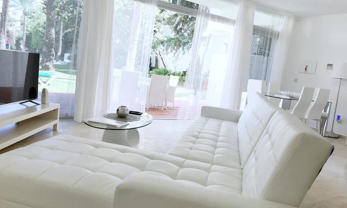 Golden Mile Apartment | Vivaldi Boutique Suites Jardines del Mar
