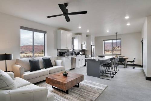 Moab South Valley Apartment | Vizcaya #8 - Moab's Newest Luxury Rental