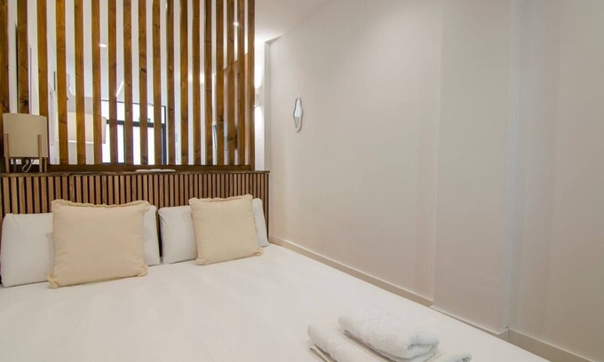 Montolivet Apartment | VLC HOST - San Jacinto A