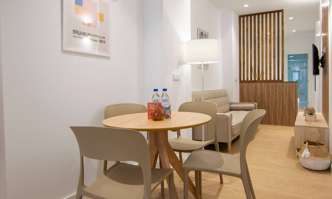 Montolivet Apartment | VLC HOST - San Jacinto C