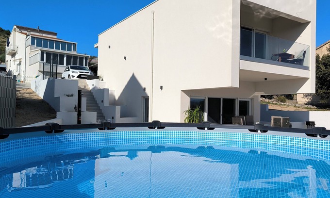 Raslina Villa | Vocation home,view,3bedroom. Šibenik-Raslina,CroatianNear National park Krkan