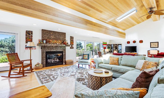 Gualala House | Voyagers Paradise