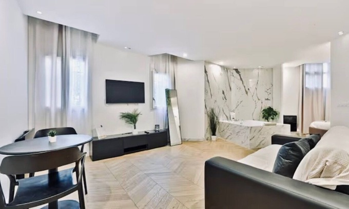 Saint-Maurice Apartment | Vrbo Property