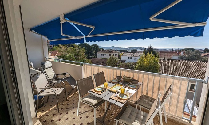 Tamaris Apartment | Vue Mer, Climatisation, 2 Chambres, Lave Linge, Lave Vaisselle, Internet, Parking