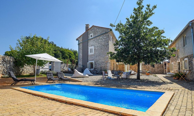 Rezanci House | Wake up to fresh and rural surroundings, in this fabulous Istrian vacation home with pool.