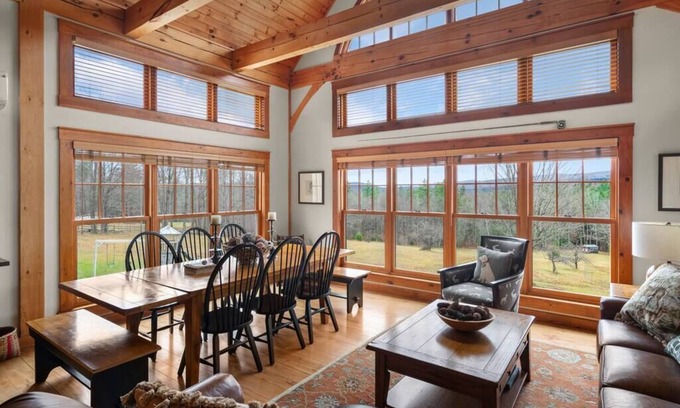 East Dover House | Wakelee Farm | Close to Mt. Snow on 40 Acres!