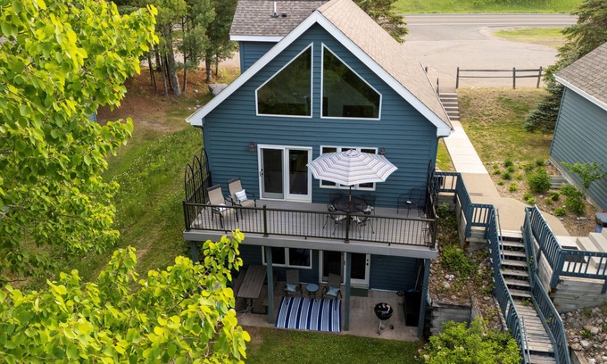 Biwabik Ski Chalet | WALDEN HAUS -Lakefront Chalet- Dog Friendly & Breakfast-Golf-Bike-Ski-Hike-Swim