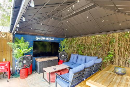 Mississippi City House | Walk to Beach, Gazebo with Hot Tub Gulfport Gem!