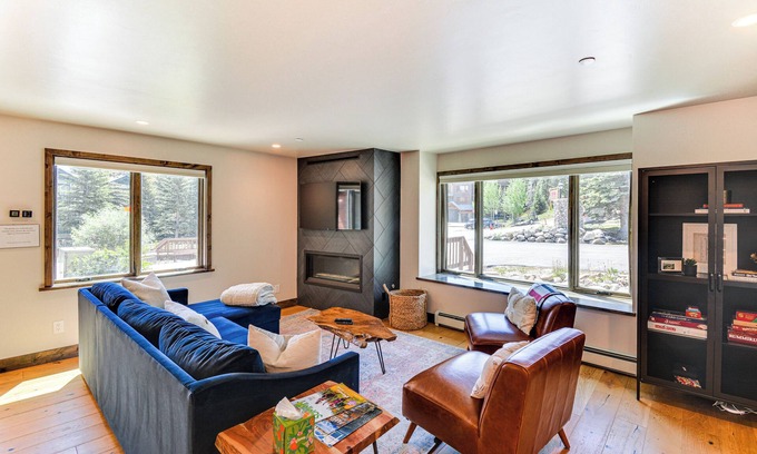 Four O'Clock Condo | Walk to Main St: Ski-In/Ski-Out Breckenridge Condo