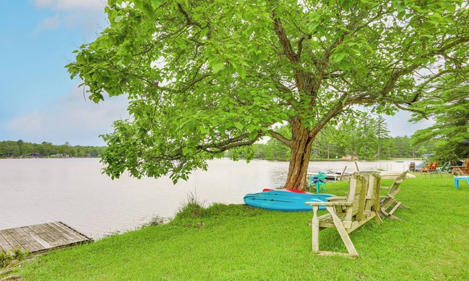 Town of Lumberland House | Walk to Mohican Lake: Catskills Getaway w/Dock!