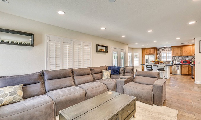 La Buena Vida House | Walk to State Farm Stadium: Spacious Home w/Patio