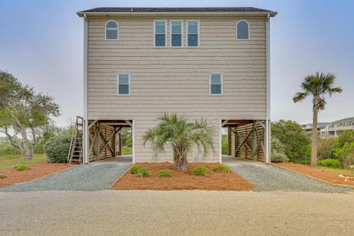 Surf City House | Walk to Surf City Beach Ocean-View Home with Decks!