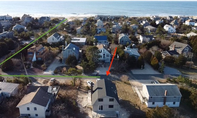 Napeague House | Walk toBeach! Just 2 blocks from the Ocean!