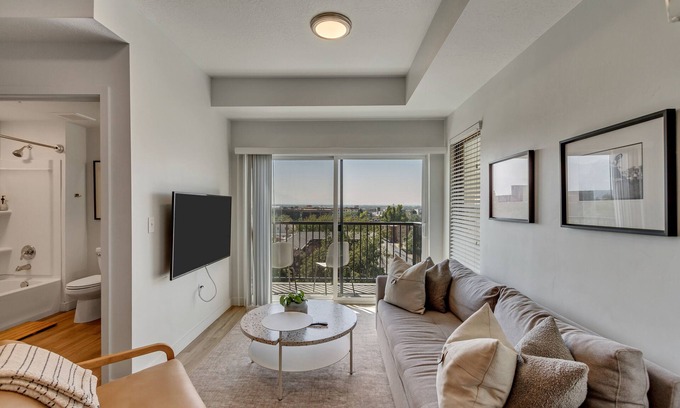 Downtown Salt Lake City Apartment | Walkable Downtown Apartment with On-site Gym & Views
