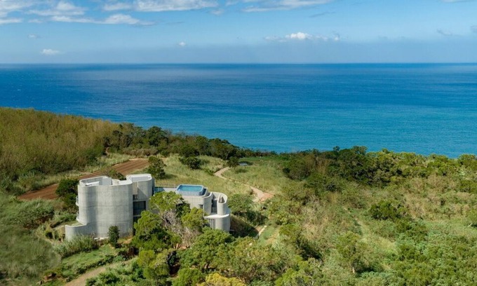 Hengchun Bed & Breakfast | Wandering Walls