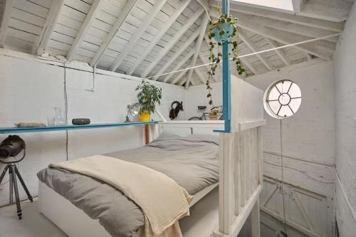 Leyton Apartment | Warehouse flat East London