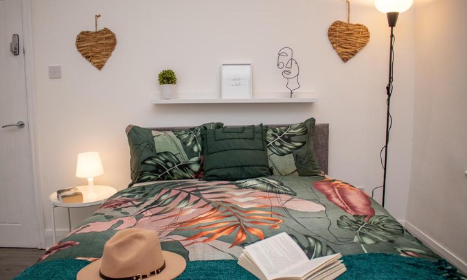 Liverpool House | Warm and relaxing hideaway