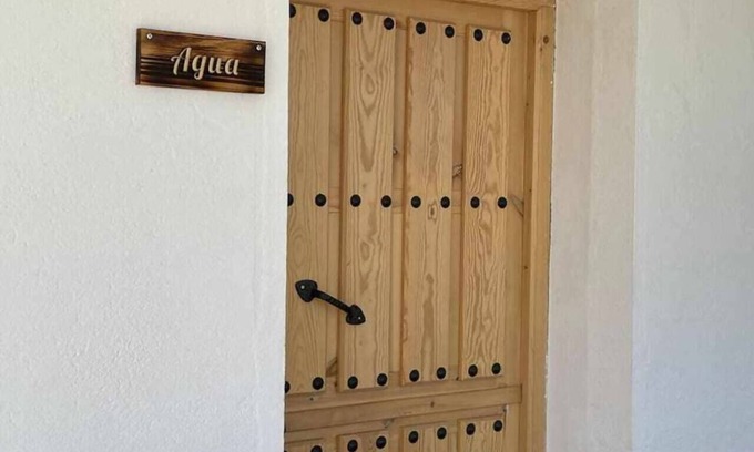 Navarredonda de Gredos Apartment | Water. Beautiful apartment. Villa de Gredos.