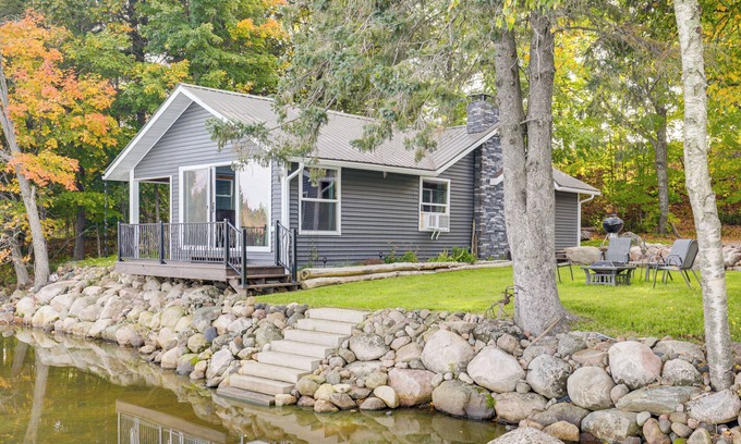 Butternut Cabin | Water's Edge Retreat on Butternut Lake!