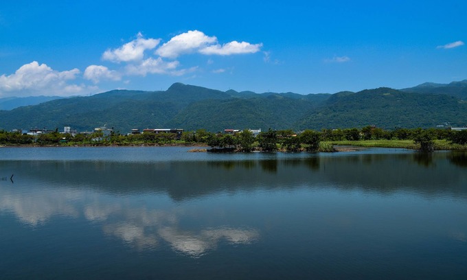 Toucheng Bed & Breakfast | Waterbirds Family