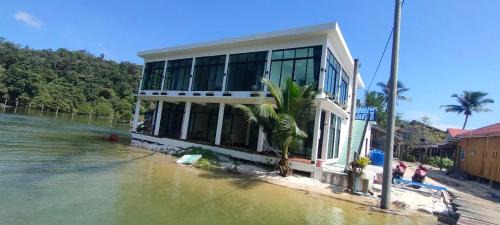 Koh Rong Apartment | Waterfall Guesthouse1
