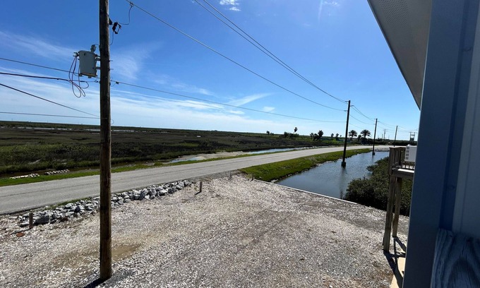 Golden Meadow House | Waterfront Fun is Waterfront in Grand Isle w/boat access