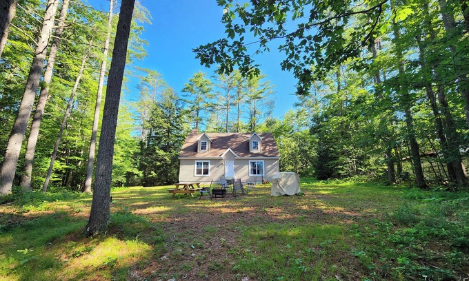 Waterford House | Waterfront Home w/Large Yard, Fire Pit, Grill