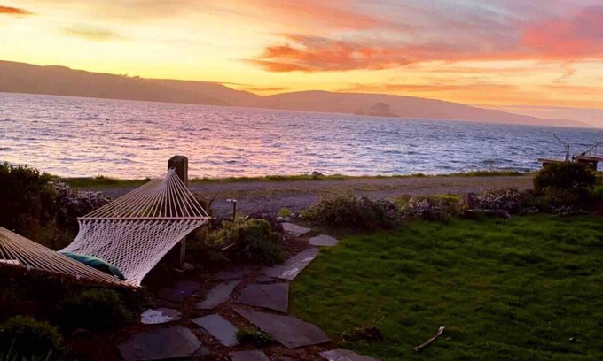 McDonald House | Waterfront Lodge; Marshall on Tomales Bay