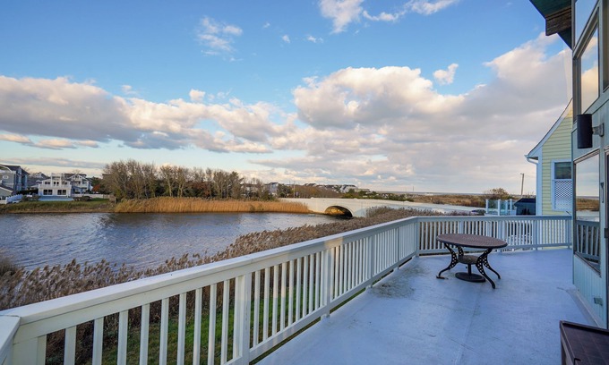 Sea Girt House | Waterfront -Ocean view-4 bedroom 4 1/2 bath August only Rental