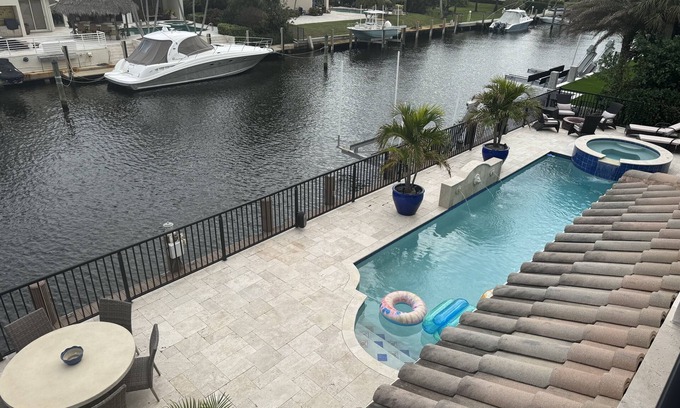 Ocean Ridge House | WATERFRONT on INTRACOASTAL waterway Palm Beach County executive rental