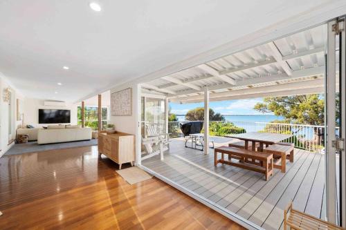 Dawesville House | Waterfront Paradise Family Friendly Stunning Views