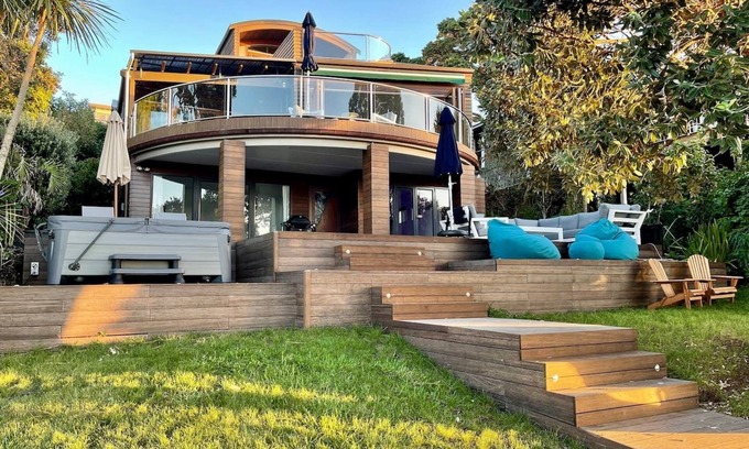 Bayswater House | Waterfront paradise with stunning views, spa pool, and paddle boarding.