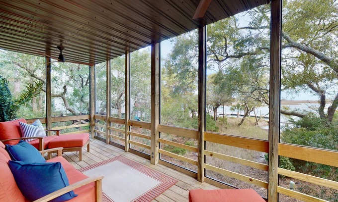 Bald Head Island Condo | Waterfront Timbercreek Condo w/Screened Porch, Steps from Pool+Dock, Bikes, Kayaks, BHI Club w/Golf