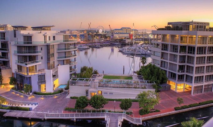 Victoria and Alfred Waterfront Apartment | Waterfront Village