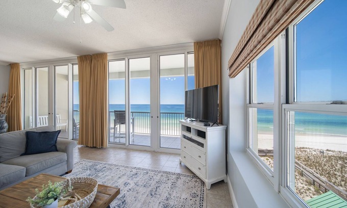 Fort Walton Beach Condo | Waters Edge 603 ~ Direct Ocean Views ~ Top Floor ~ Beach Service