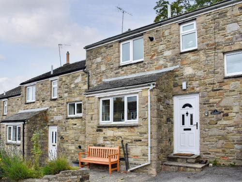 Gayle House | Watersedge