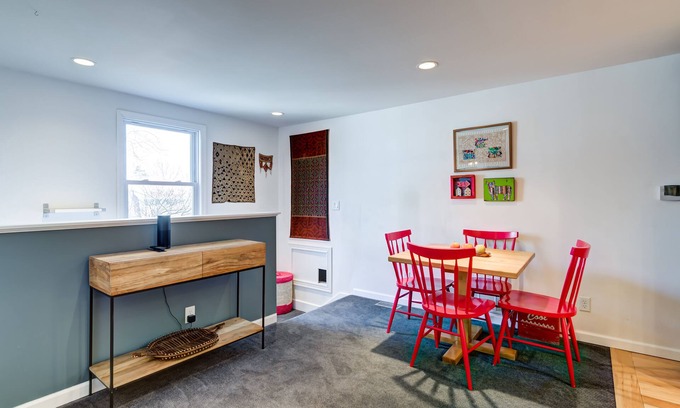 Webster Groves Apartment | Webster Groves detached Mother-in-Law Suite