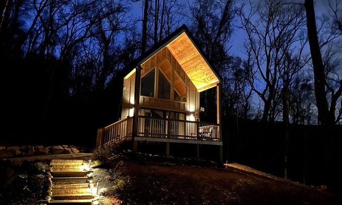 Gatlinburg - Pigeon Forge Cottage | Weekday Special as Low as $99 - 4