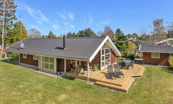 Bøtø By House | "Wegher" - 650m from the sea by Interhome