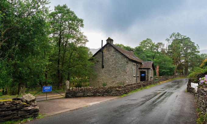 Chapel Stile House | Weirside Bunkhouse is situated in the beautiful Langdale valley at Chapel Stile.