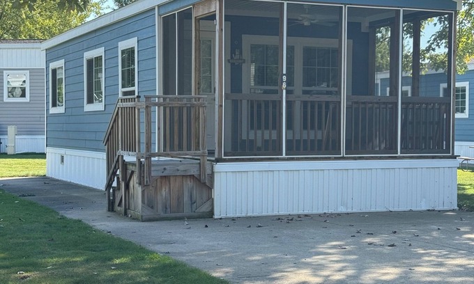 Silver Lake House | WELCOME TO BLUE DUNES COTTAGE a 2-bedroom cottage in wonderful Silver Lake